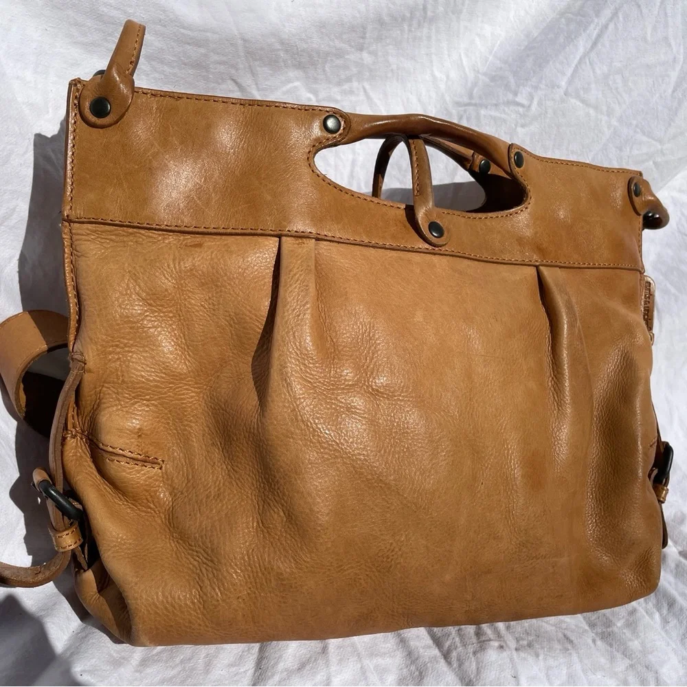 Tan Leather Aunts & Uncles Crossbody Bag - Picture 2 of 4